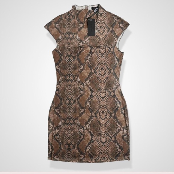 H:OURS Minju Mini Dress - Acid Snake - Picture 7 of 12